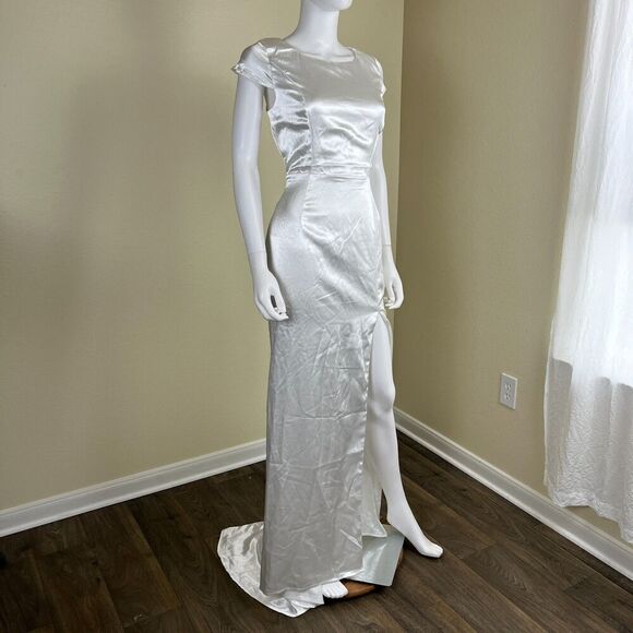 Lulus Women's Size L Sophisticated Romance White Satin Backless Maxi Dress NEW - Picture 11 of 14